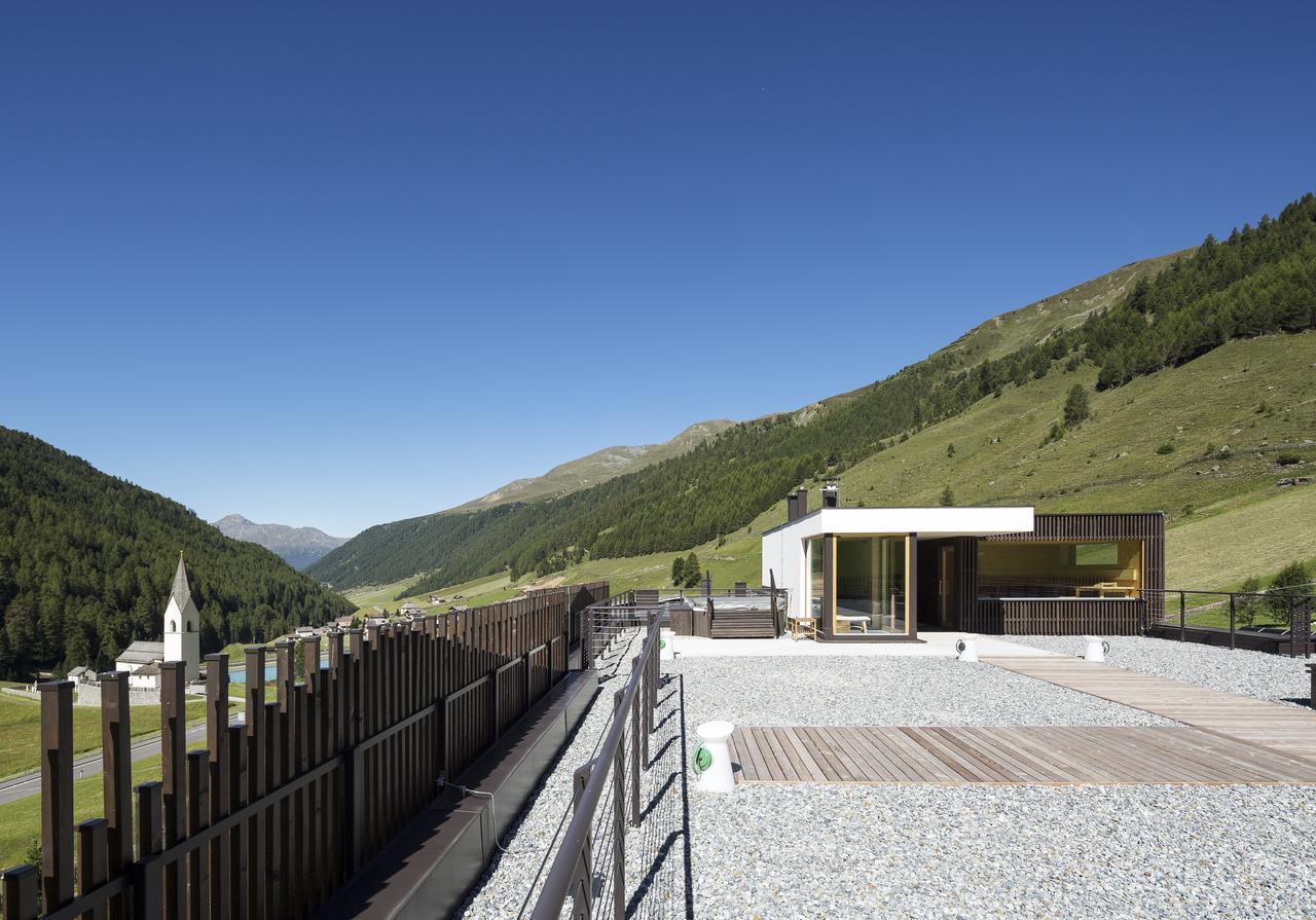 Langtaufererhof Hotel Melago Buitenkant foto